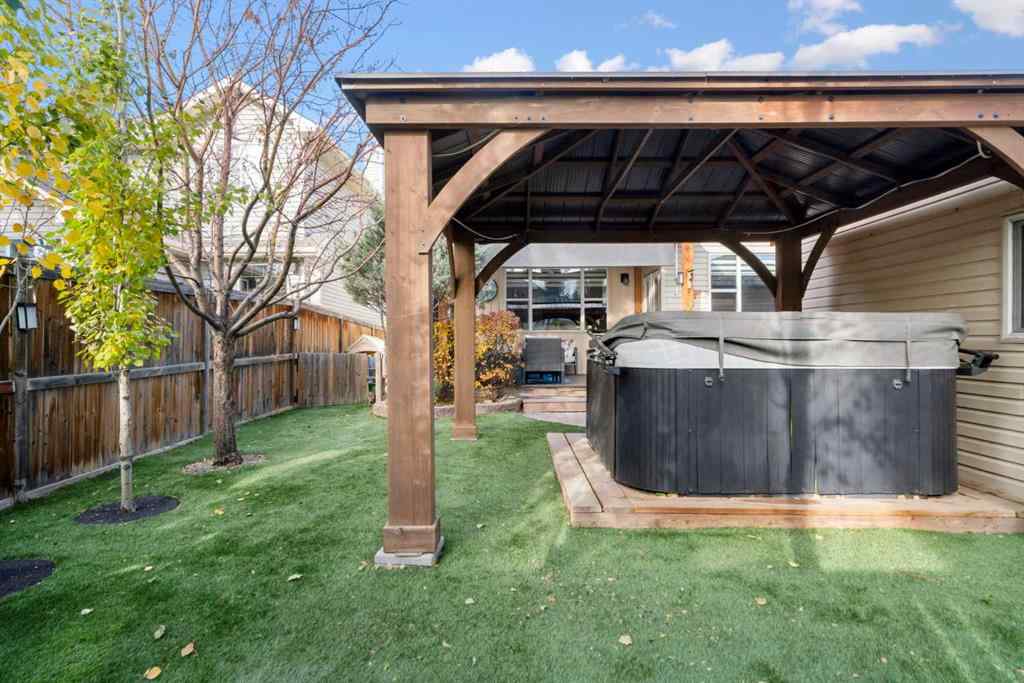 MLS® A2266136 - 2581 Coopers Circle SW in Coopers Crossing Airdrie, Residential