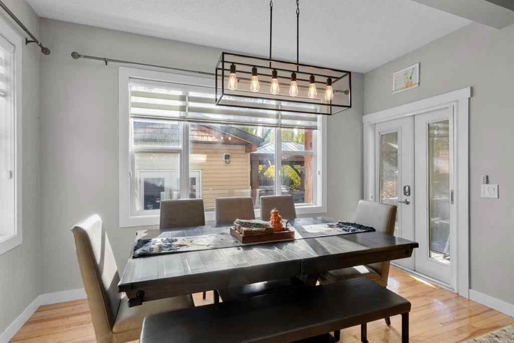 MLS® A2266136 - 2581 Coopers Circle SW in Coopers Crossing Airdrie, Residential