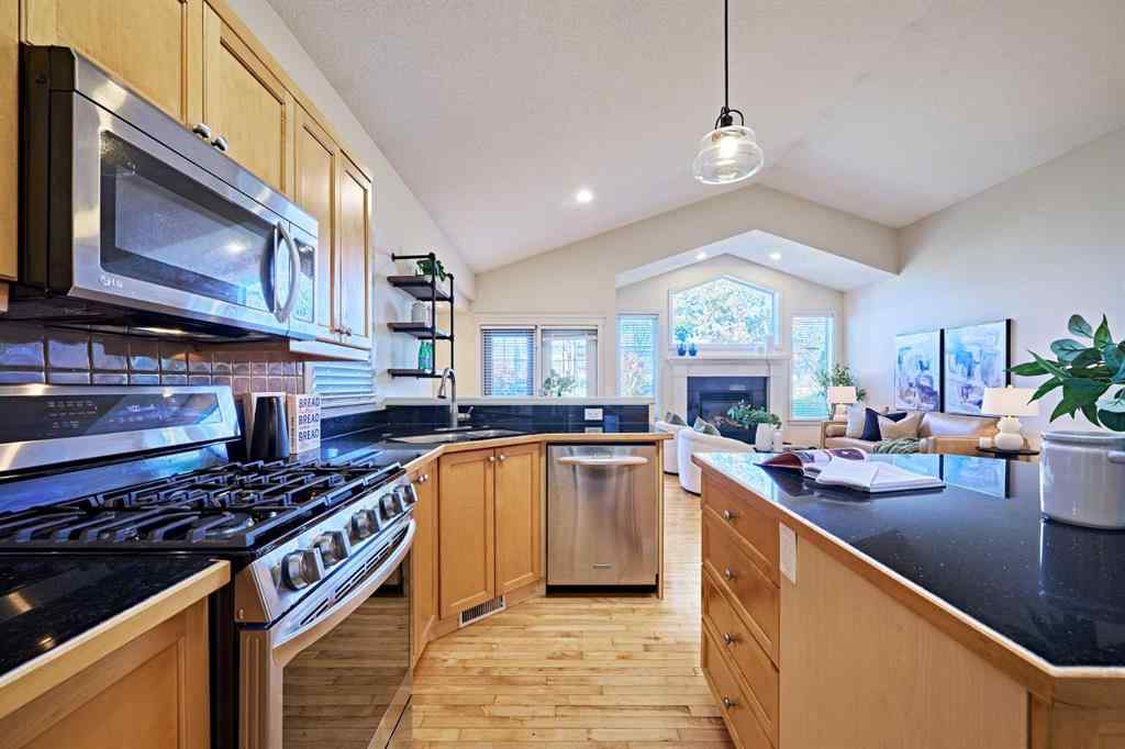 MLS® A2266137 - 250 Strathridge Place SW in Strathcona Park Calgary, Residential