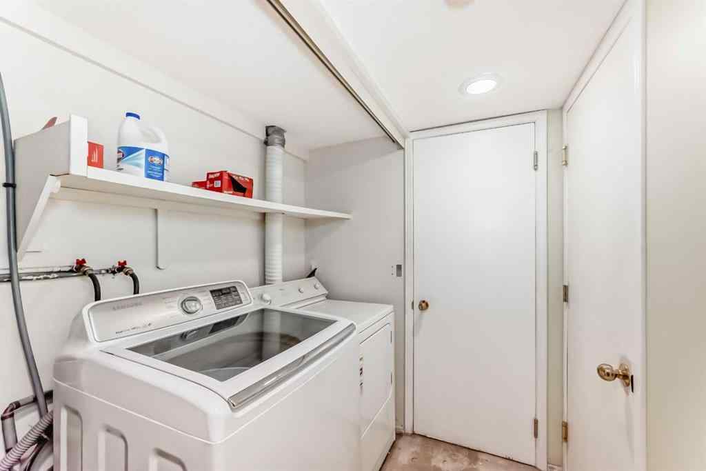 MLS® A2266141 - 2740 Signal Hill Drive SW in Signal Hill Calgary, Residential