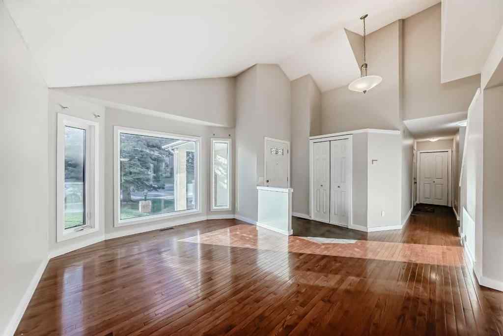 MLS® A2266141 - 2740 Signal Hill Drive SW in Signal Hill Calgary, Residential