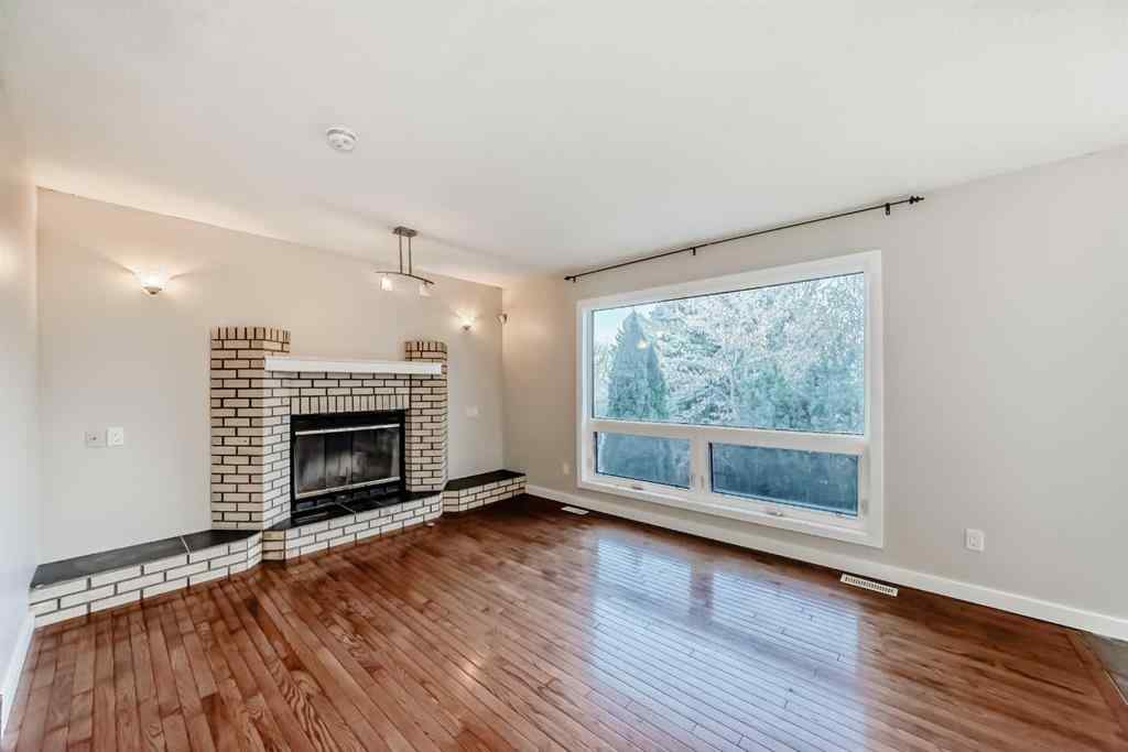 MLS® A2266141 - 2740 Signal Hill Drive SW in Signal Hill Calgary, Residential