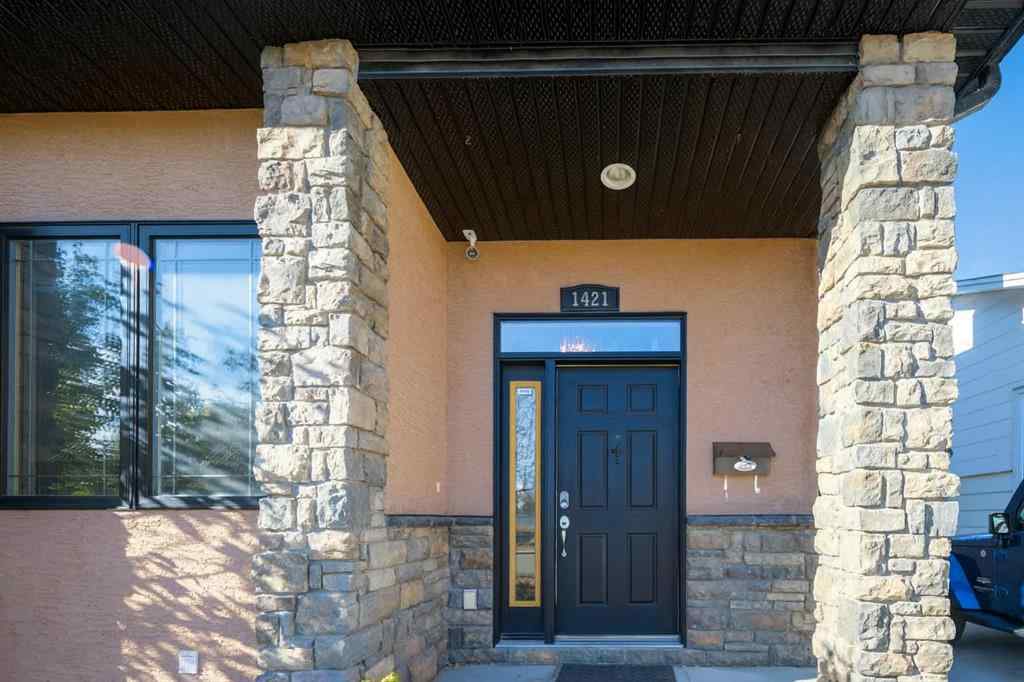 MLS® A2266142 - 1421 40 Street SW in Rosscarrock Calgary, Residential