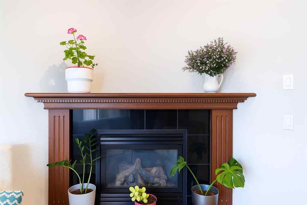 MLS® A2266142 - 1421 40 Street SW in Rosscarrock Calgary, Residential