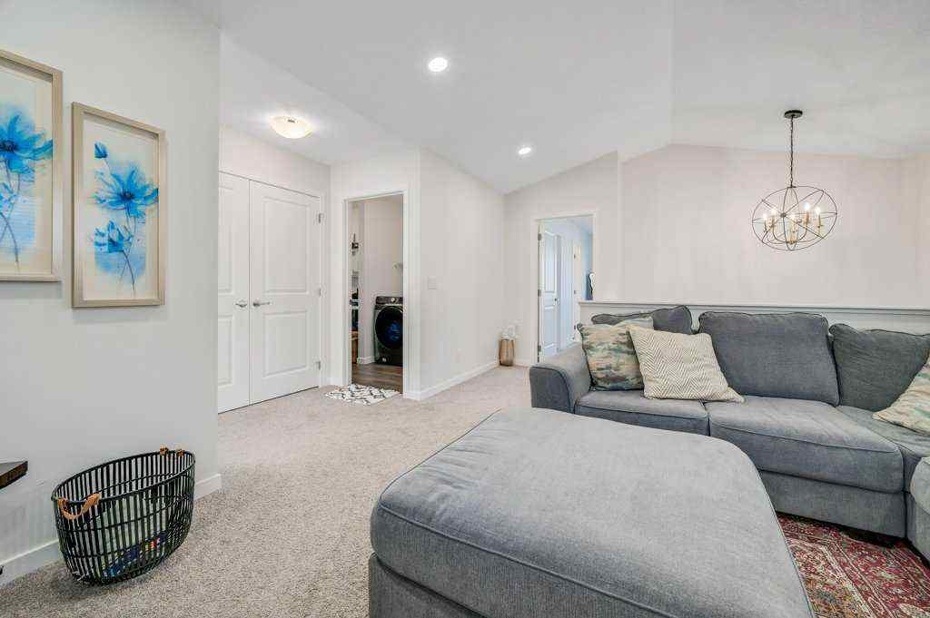 MLS® A2266145 - 240 Magnolia Heath SE in Mahogany Calgary, Residential