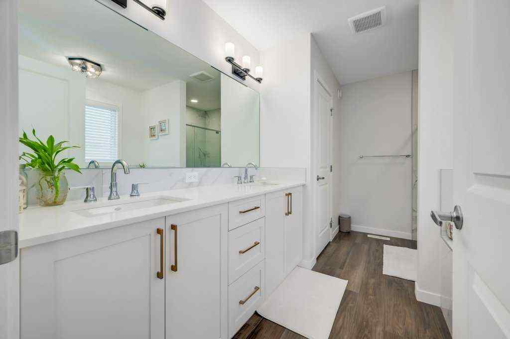 MLS® A2266145 - 240 Magnolia Heath SE in Mahogany Calgary, Residential