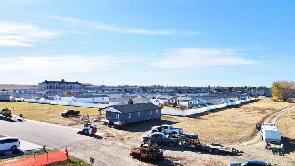 MLS&reg; # A2266150 - 323 20 Street E in Meadowbrook Brooks, Residential Open Houses