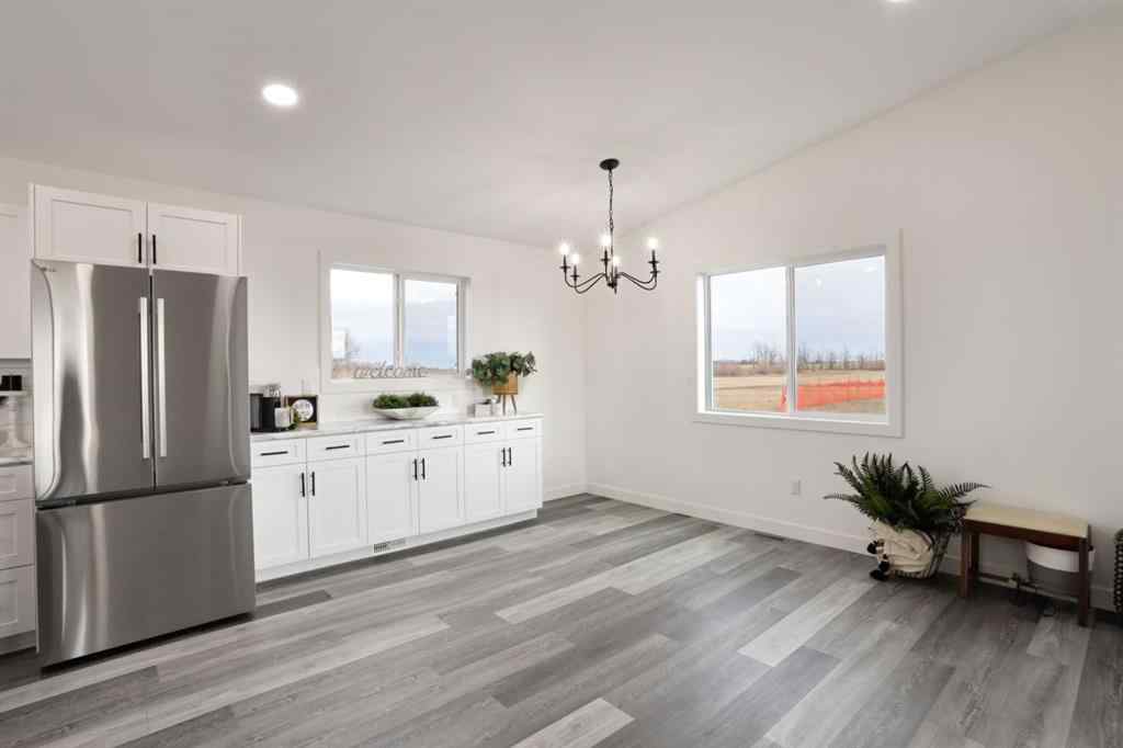 MLS&reg; # A2266150 - 323 20 Street E in Meadowbrook Brooks, Residential Open Houses