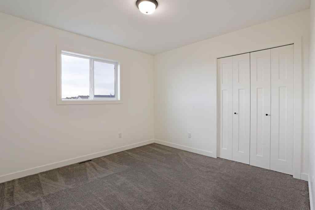 MLS&reg; # A2266150 - 323 20 Street E in Meadowbrook Brooks, Residential Open Houses