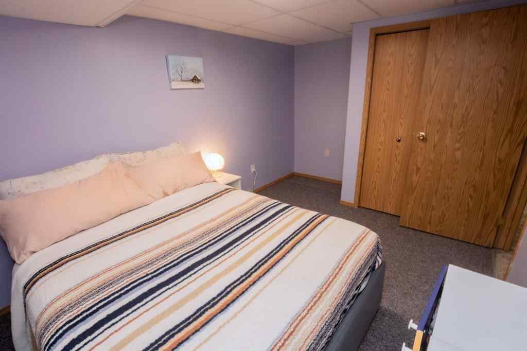 MLS® A2266152 - 8825 104 Avenue  in Ivy Lake Estates Grande Prairie, Residential