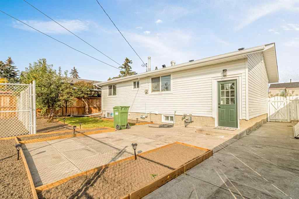 MLS® A2266154 - 631 58 Street SE in Penbrooke Meadows Calgary, Residential