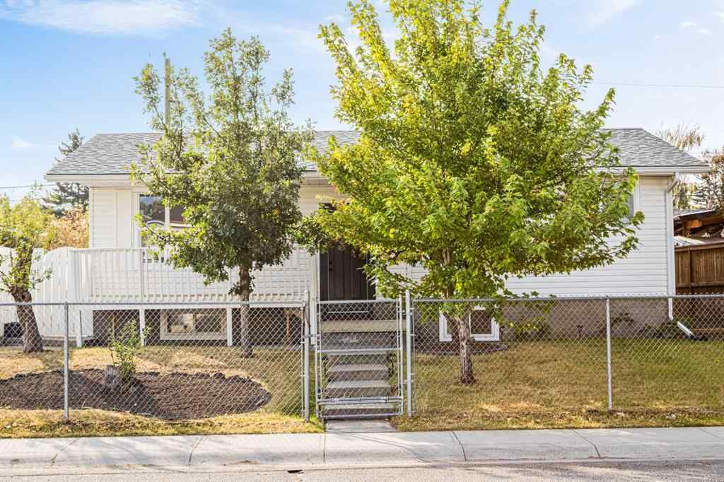 MLS® A2266154 - 631 58 Street SE in Penbrooke Meadows Calgary, Residential