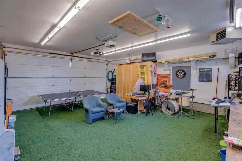 MLS® A2266156 - 150 Midcrest Crescent SE in Midnapore Calgary, Residential