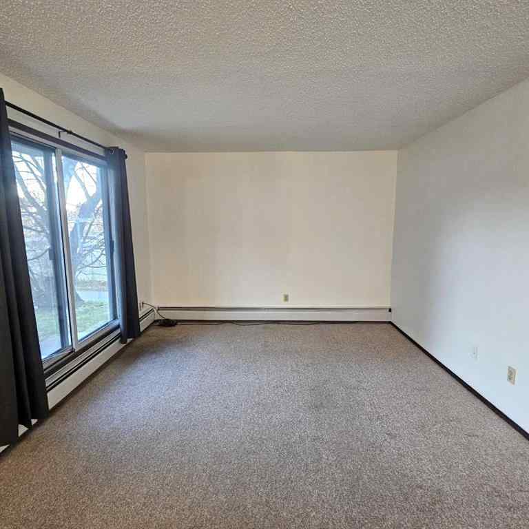 MLS® A2266161 - Unit #102 1221B Westhaven Drive   in Edson Edson, Residential