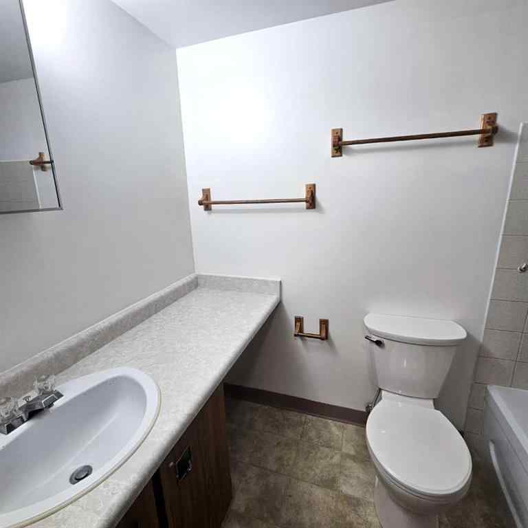 MLS® A2266161 - Unit #102 1221B Westhaven Drive   in Edson Edson, Residential