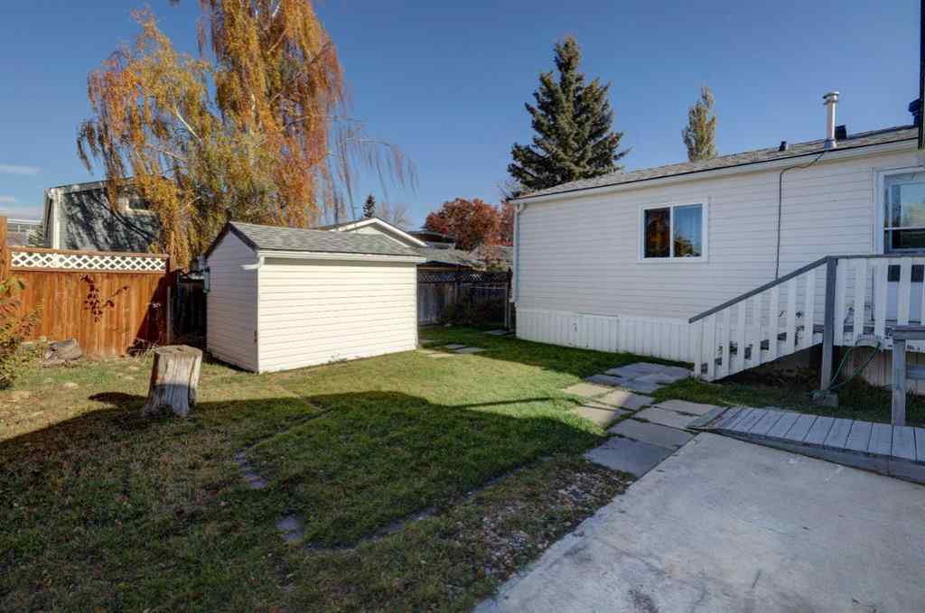 MLS® A2266163 - 818 Briarwood Road  in Brentwood_Strathmore Strathmore, Residential