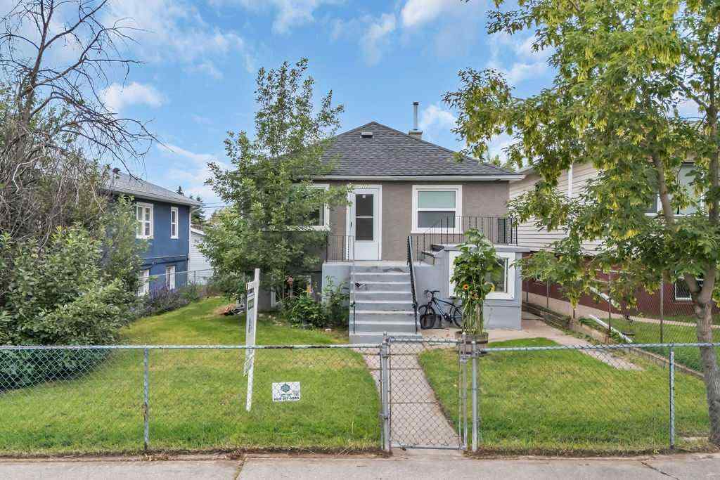 MLS® A2266167 - 1212 Bantry Street NE in Renfrew Calgary, Residential