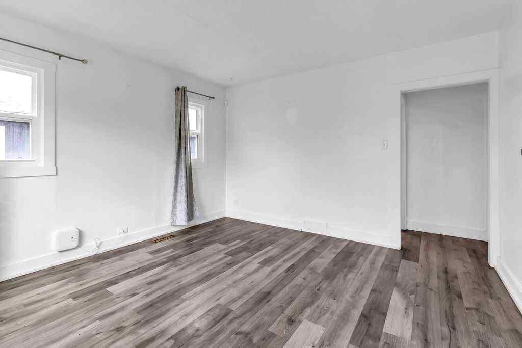 MLS® A2266167 - 1212 Bantry Street NE in Renfrew Calgary, Residential