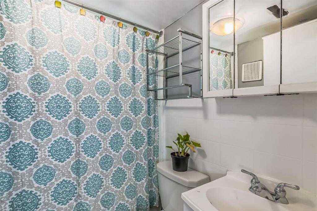 MLS® A2266167 - 1212 Bantry Street NE in Renfrew Calgary, Residential