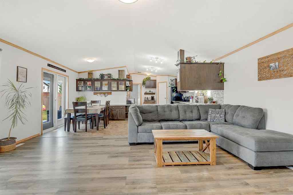 MLS® A2266170 - 11203 97 Street  in N/A Clairmont, Residential