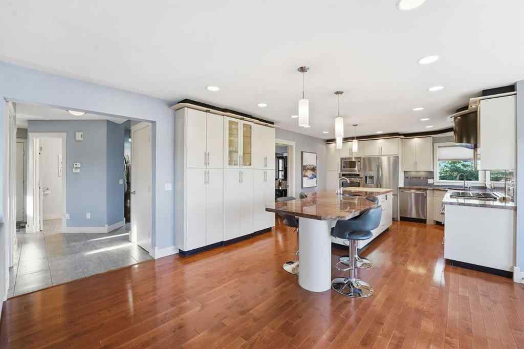 MLS® A2266171 - 137 Sceptre Court NW in Scenic Acres Calgary, Residential