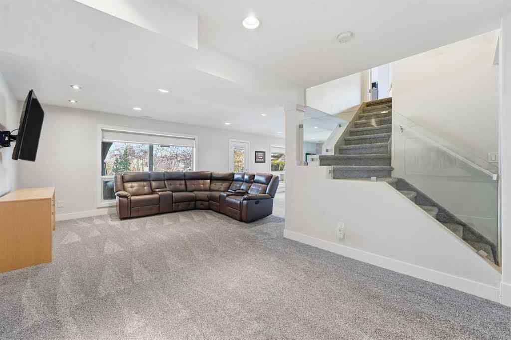 MLS® A2266171 - 137 Sceptre Court NW in Scenic Acres Calgary, Residential