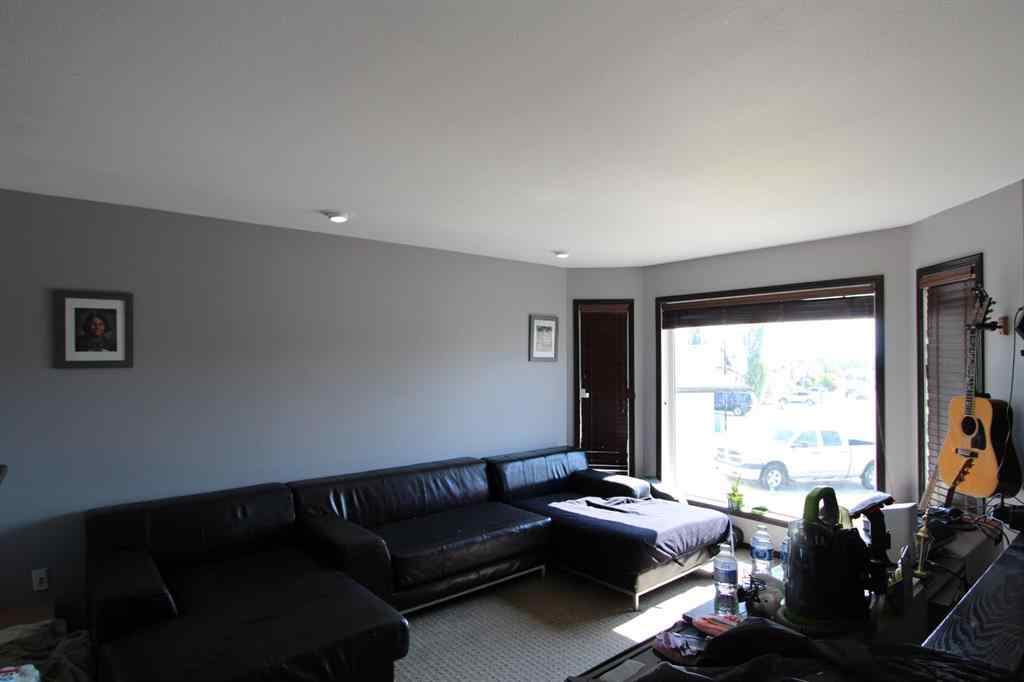 MLS® A2266172 - 26 Wilkinson Circle  in Willow Springs Sylvan Lake, Residential