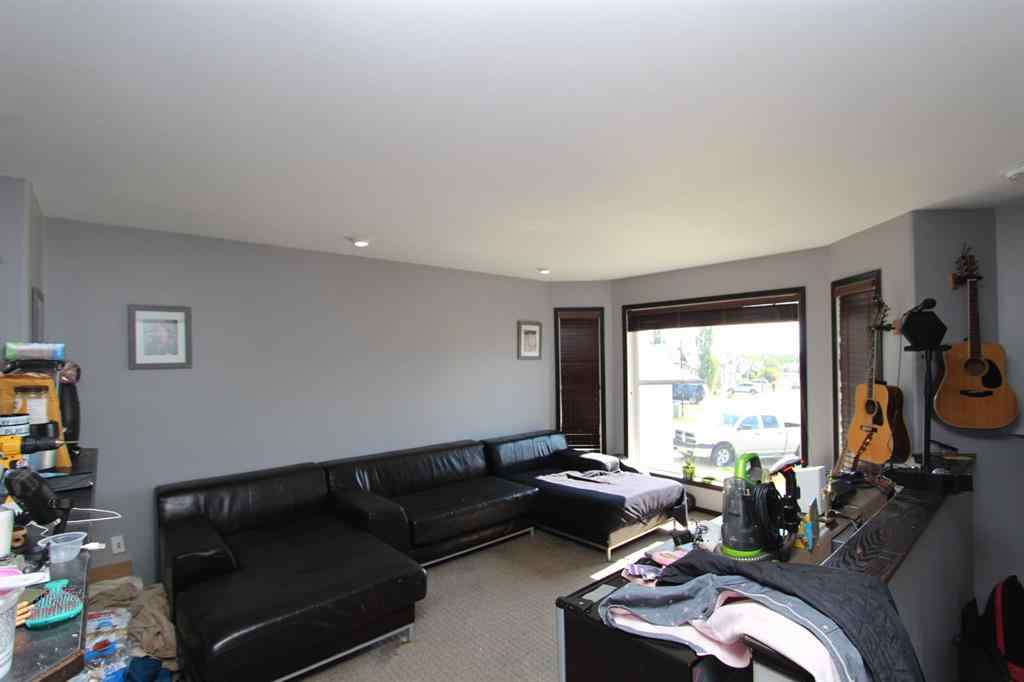 MLS® A2266172 - 26 Wilkinson Circle  in Willow Springs Sylvan Lake, Residential