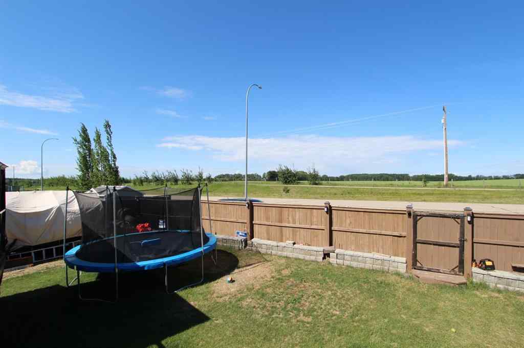 MLS® A2266172 - 26 Wilkinson Circle  in Willow Springs Sylvan Lake, Residential