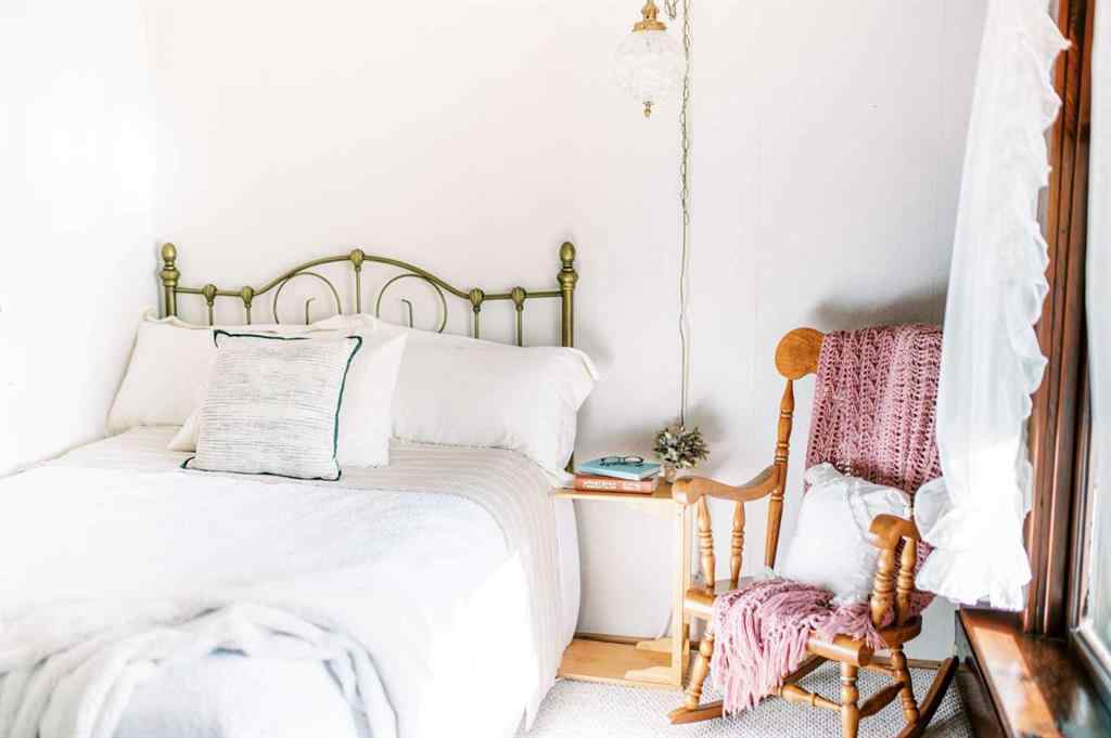 MLS® A2266174 - 221 4th Avenue S in NONE Big Valley, Residential