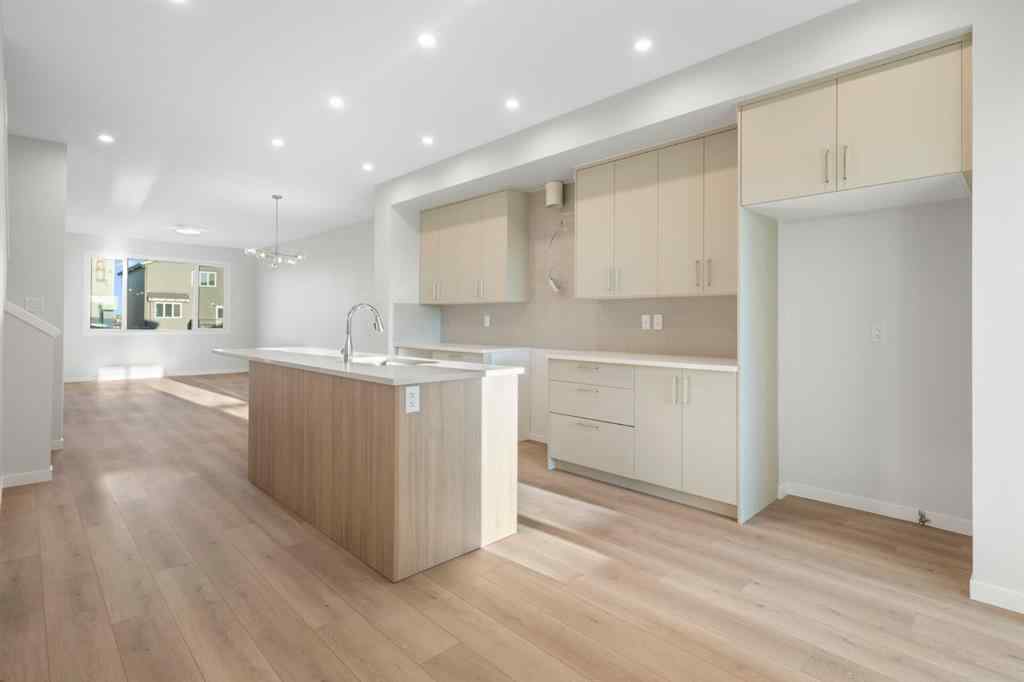 MLS® A2266178 - 41 Annette Landing NW in Glacier Ridge Calgary, Residential