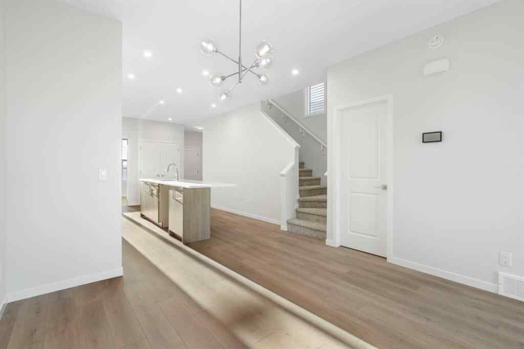 MLS® A2266178 - 41 Annette Landing NW in Glacier Ridge Calgary, Residential