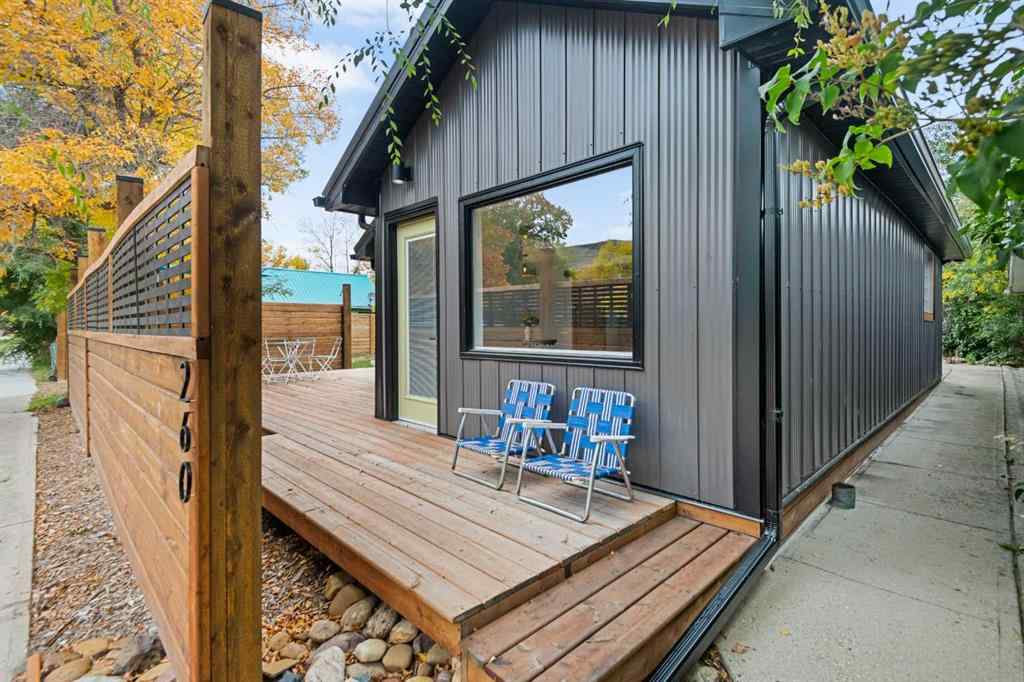 MLS® A2266180 - 260 2 Avenue  in East Coulee Drumheller, Residential