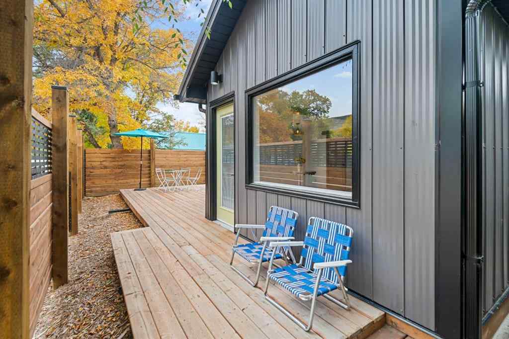 MLS® A2266180 - 260 2 Avenue  in East Coulee Drumheller, Residential