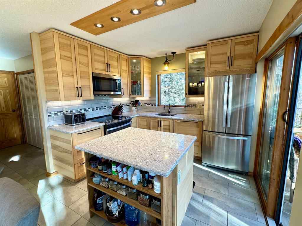 MLS® A2266181 - 403 SEABOLT ESTATES 25518 TOWNSHIP ROAD 505B   in NONE Rural Yellowhead County, Residential