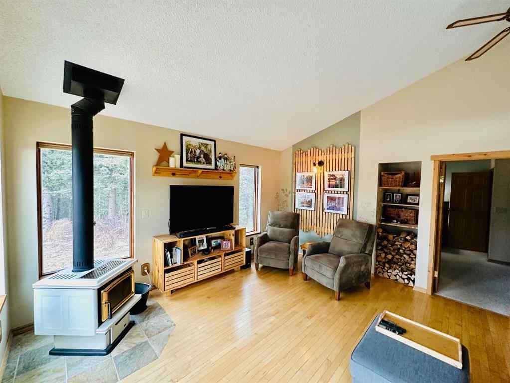 MLS® A2266181 - 403 SEABOLT ESTATES 25518 TOWNSHIP ROAD 505B   in NONE Rural Yellowhead County, Residential