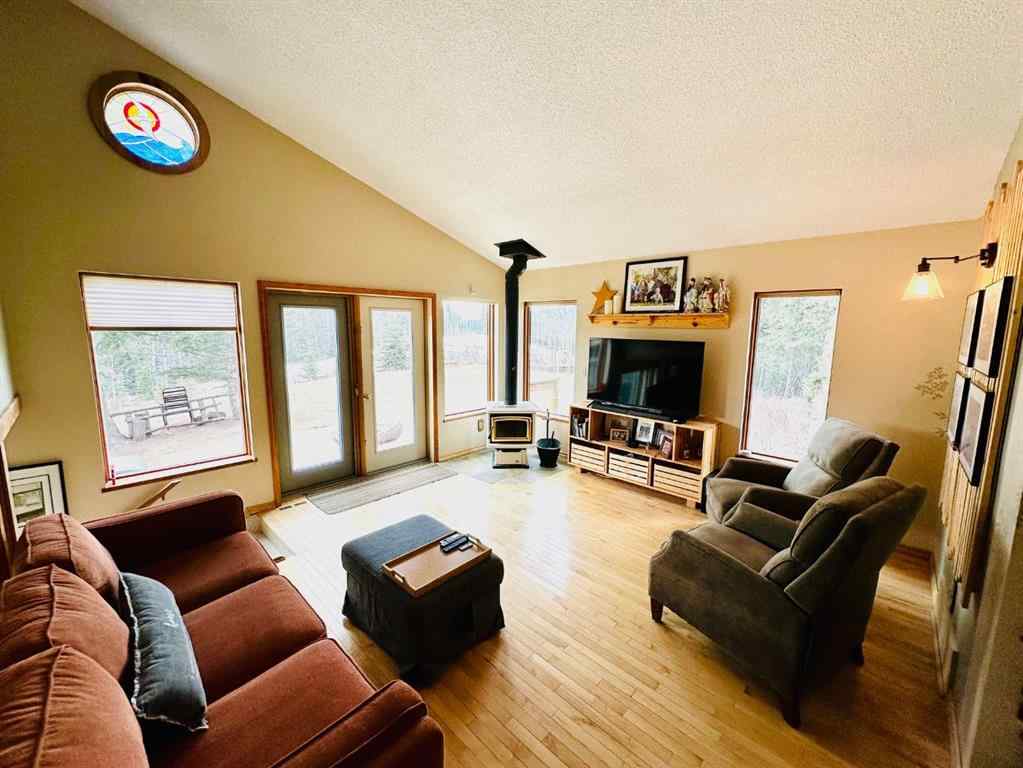 MLS® A2266181 - 403 SEABOLT ESTATES 25518 TOWNSHIP ROAD 505B   in NONE Rural Yellowhead County, Residential