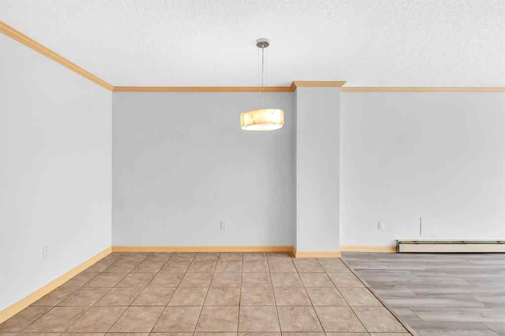 MLS® A2266186 - Unit #305 4555 Varsity Lane NW in Varsity Calgary, Residential