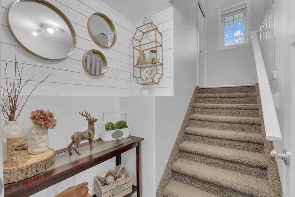 MLS® A2266190 - 148 Bowman Circle  in Beacon Hill Sylvan Lake, Residential