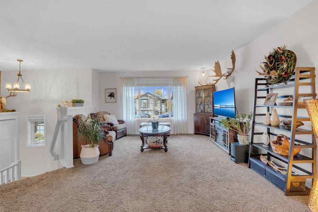 MLS® A2266190 - 148 Bowman Circle  in Beacon Hill Sylvan Lake, Residential