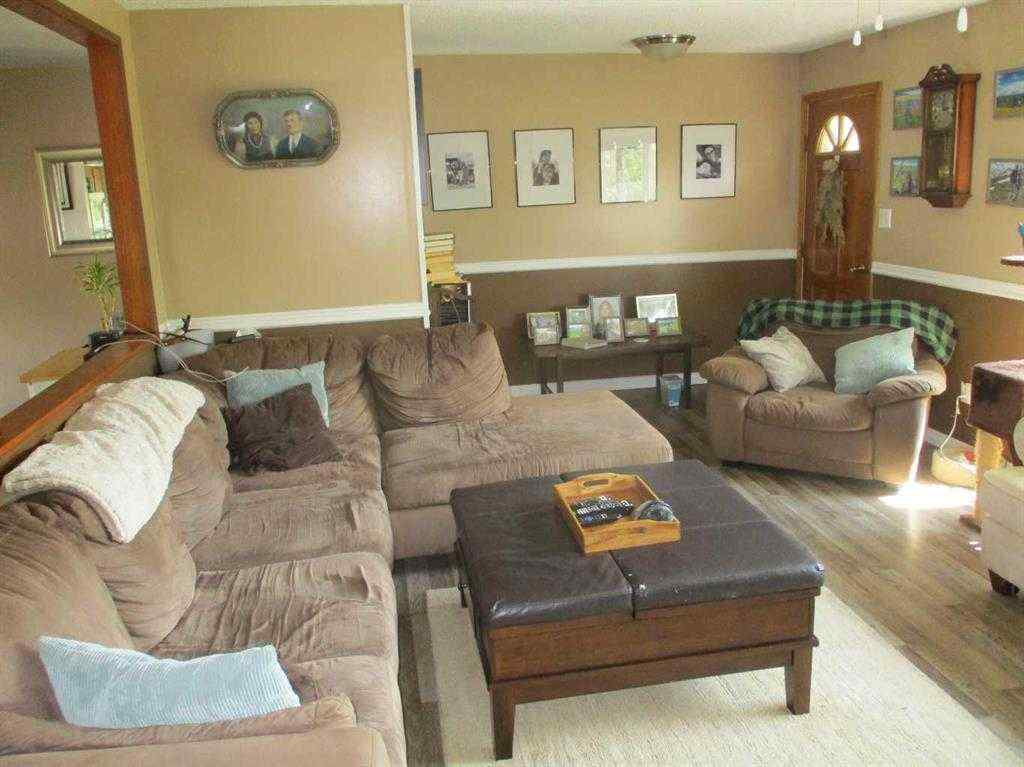 MLS® A2266194 - 200 6th Avenue SE in NONE Manning, Residential