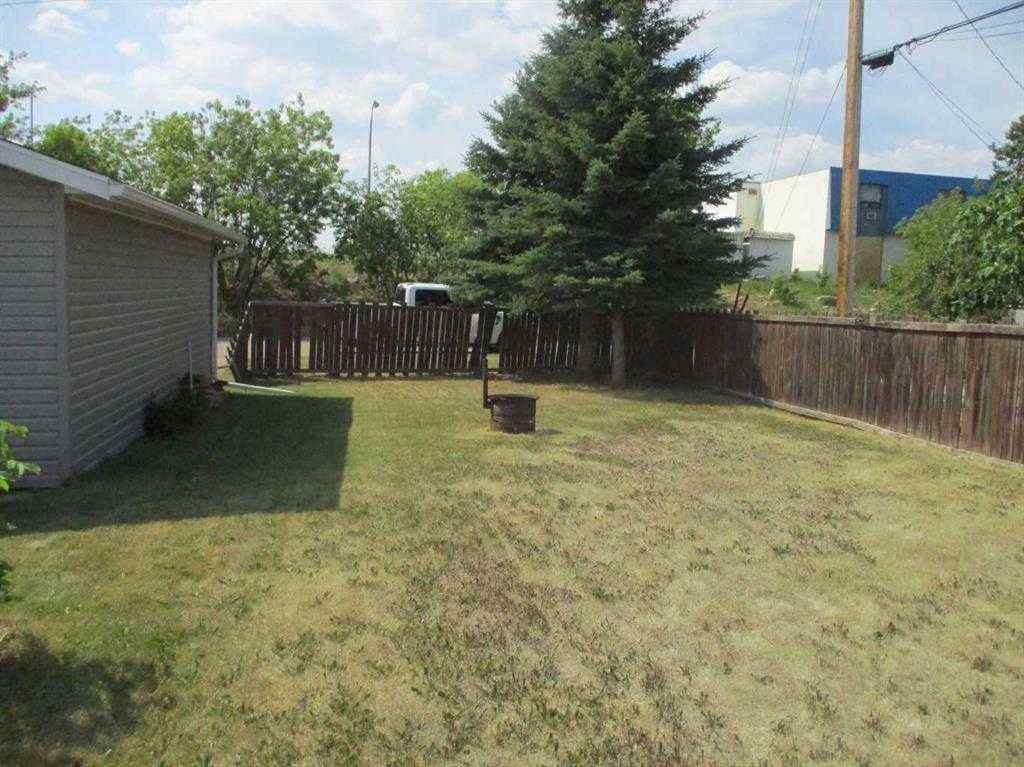 MLS® A2266194 - 200 6th Avenue SE in NONE Manning, Residential