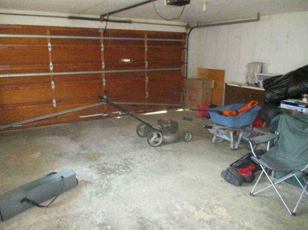 MLS® A2266194 - 200 6th Avenue SE in NONE Manning, Residential