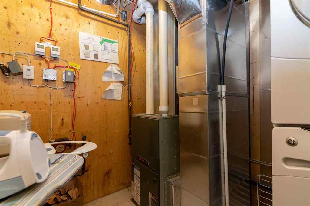 MLS® A2266195 - 244 Canal Street  in Meridian Beach Rural Ponoka County, Residential