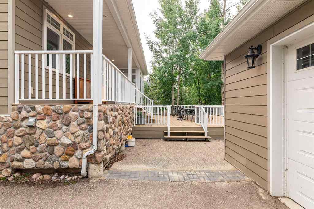 MLS® A2266195 - 244 Canal Street  in Meridian Beach Rural Ponoka County, Residential