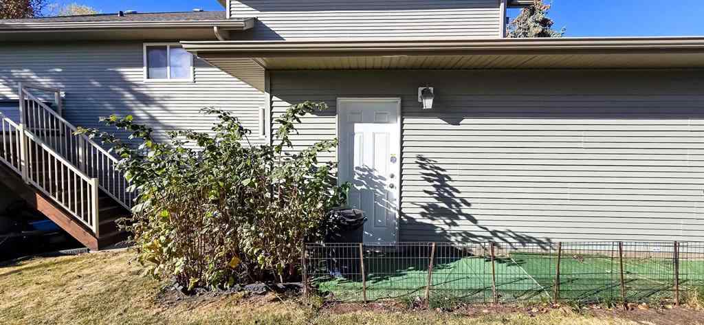 MLS® A2266201 - 3 Legacy Cove  in Lakeway Landing Sylvan Lake, Residential