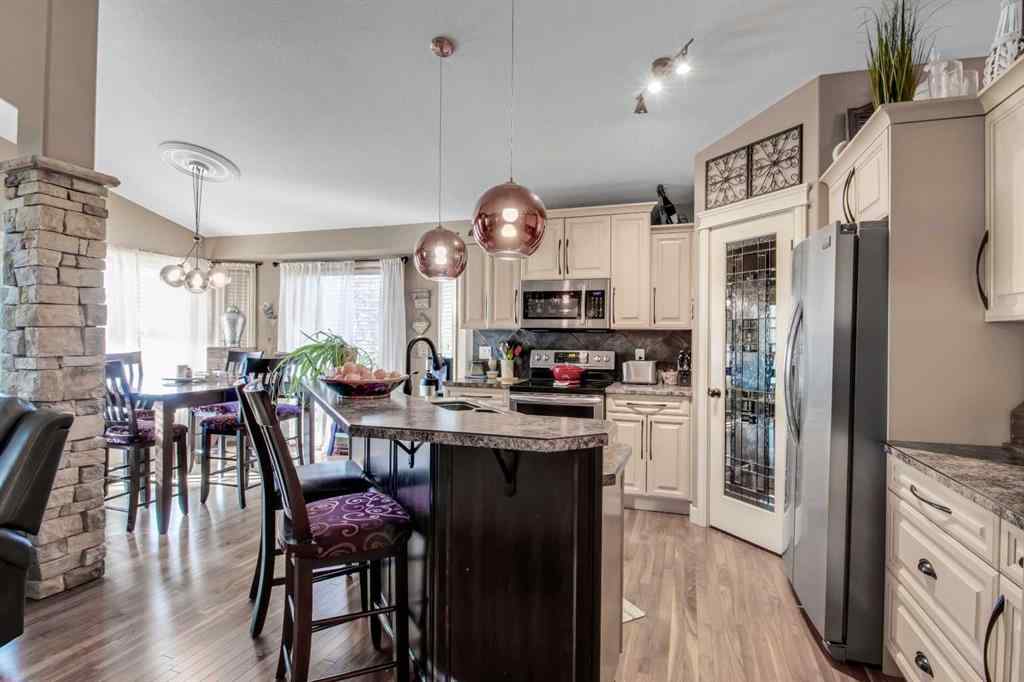 MLS® A2266201 - 3 Legacy Cove  in Lakeway Landing Sylvan Lake, Residential