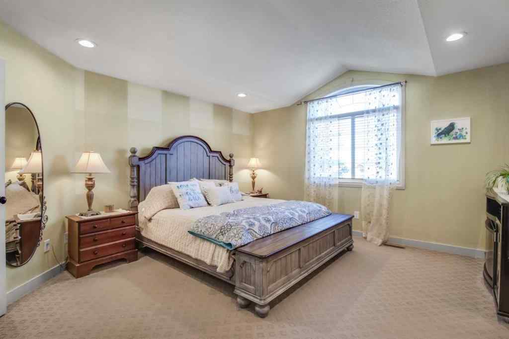 MLS® A2266201 - 3 Legacy Cove  in Lakeway Landing Sylvan Lake, Residential