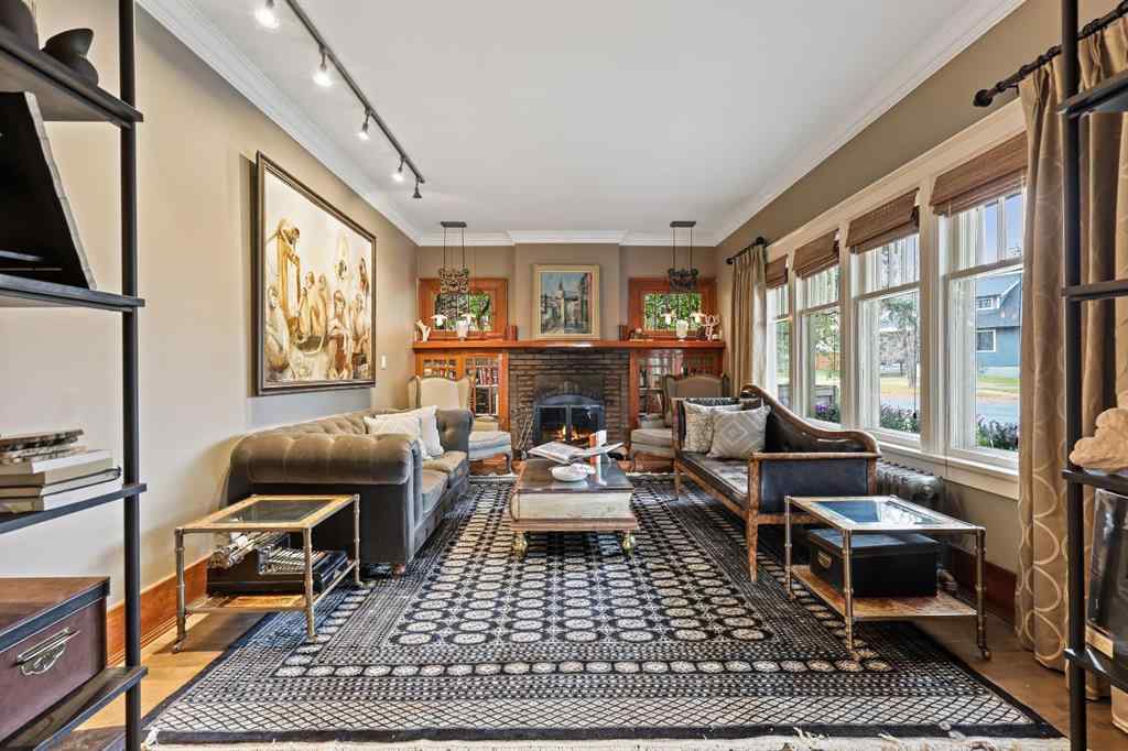 MLS® A2266203 - 1314 Shelbourne Street SW in Scarboro Calgary, Residential