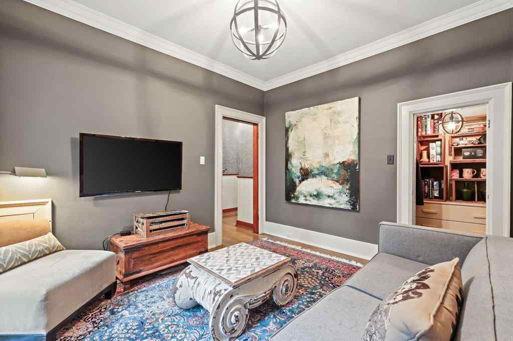 MLS® A2266203 - 1314 Shelbourne Street SW in Scarboro Calgary, Residential